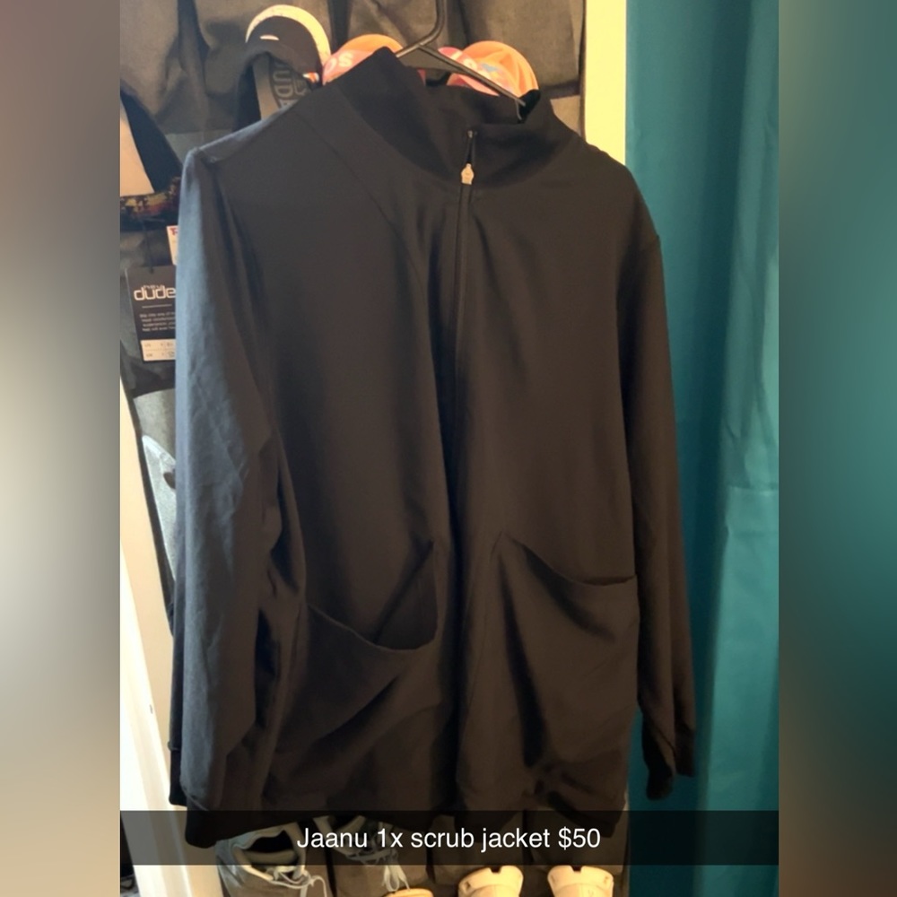 Scrub jacket